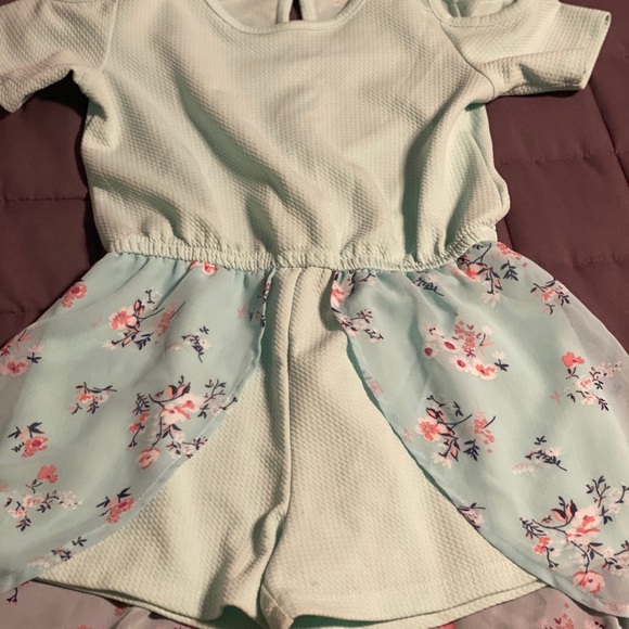 Romper - Picture 2 of 2